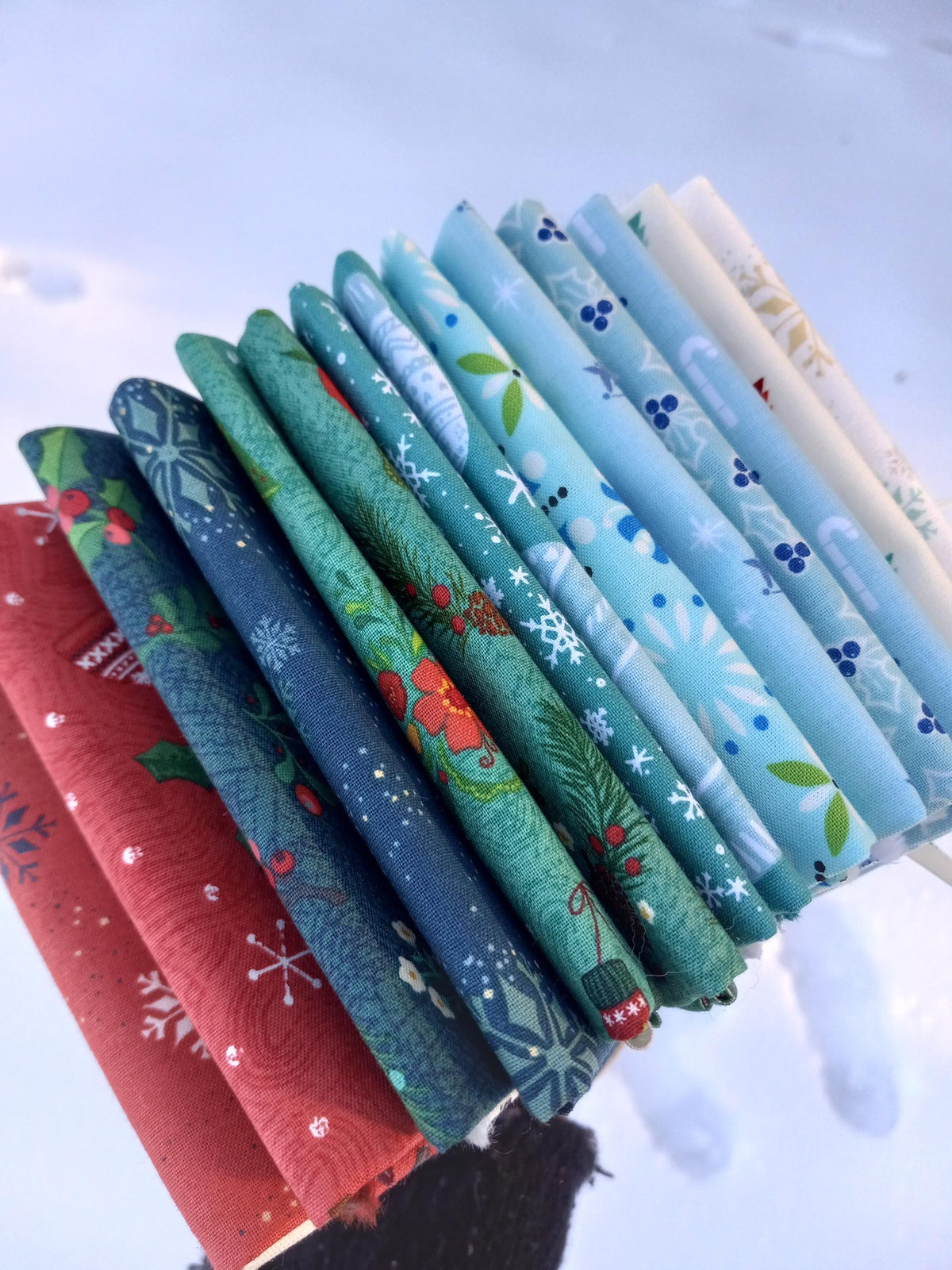 Winter Mix Fat Quarter Bundle with pieces from Lori Holt and Heather Peterson; 15 piece bundle, approx. 18" x 21" each