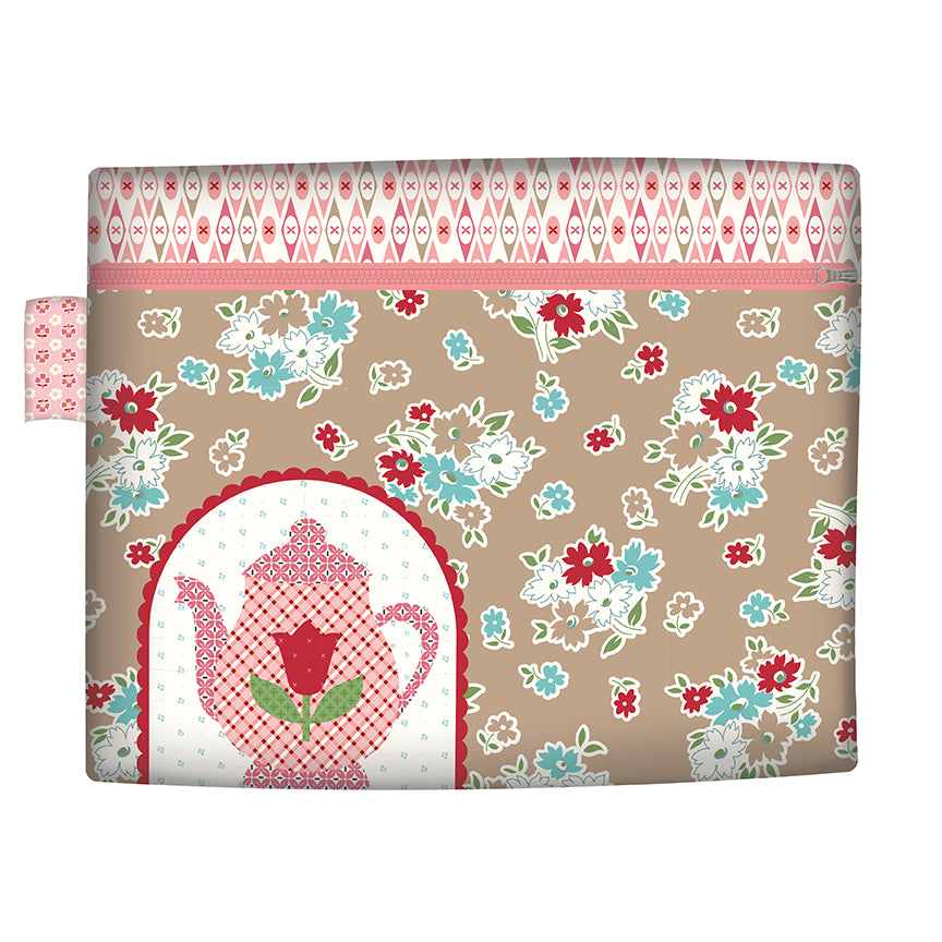 Lori Holt Zippy Bags 3 Panel - From Prairie Home; Lightweight Canvas Panel; Makes 4 Large & 4 Small Project Bags