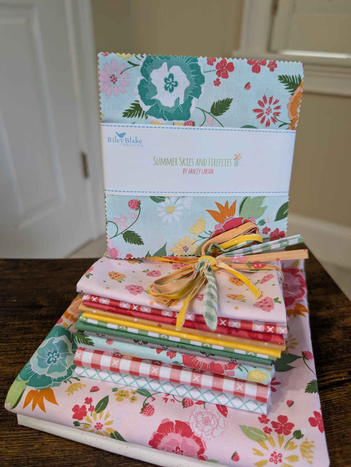 Runner Fabric Kit - In a Fruit Jar Summer Runner Pattern Included; Fabric from Summer Skies & Fireflies by Gracey Larson, Approx. 44" x 19"