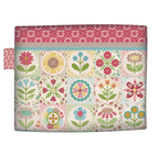 Lori Holt Zippy Bags 4 Panel - From Farmer's Daughter; Lightweight Canvas Panel; Makes 4 Large & 4 Small Project Bags