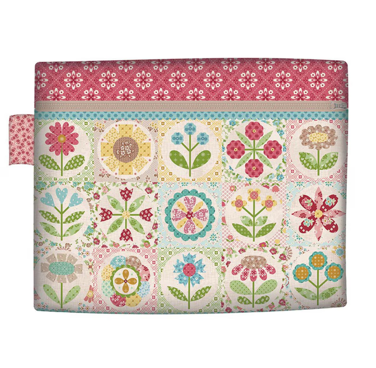 Lori Holt Zippy Bags 4 Panel - From Farmer's Daughter; Lightweight Canvas Panel; Makes 4 Large & 4 Small Project Bags